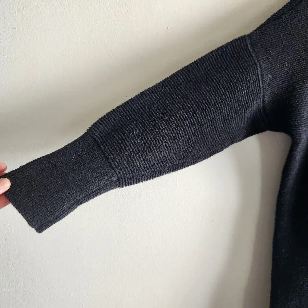Free People Ottoman Slouchy Black Turtleneck Sweater Size M chunky oversized